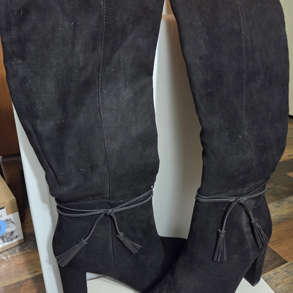 Black Women's Boots 9 1/2